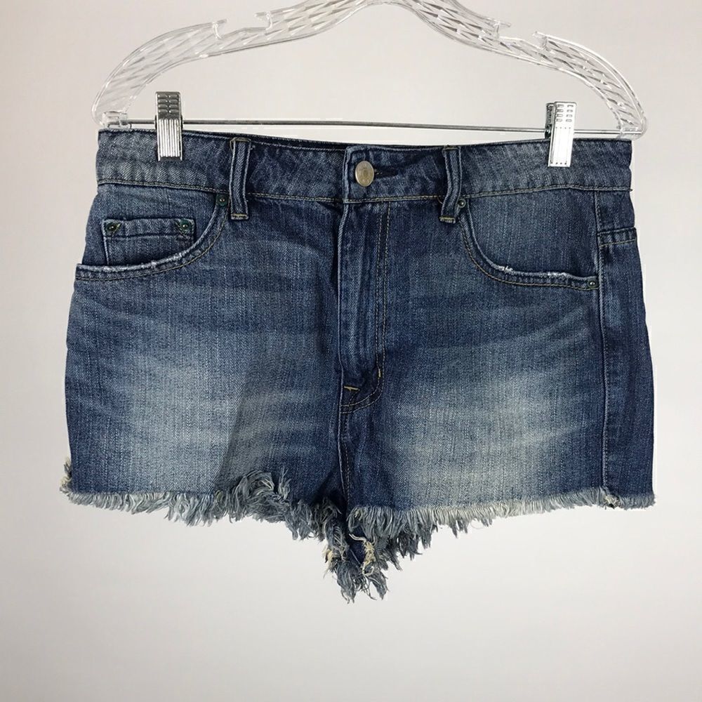 BDG Super High Rise Cheeky Jean Shorts Women’s Size 12